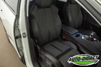 Peugeot 5008 1.5 BlueHDI 7p. Navi Clima Allure picture 23