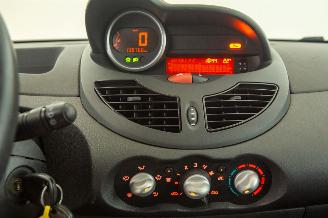 Renault Twingo 1.2-16V Airco Collection picture 8