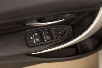 BMW 3-serie 330e Automaat Leder High Executive picture 11
