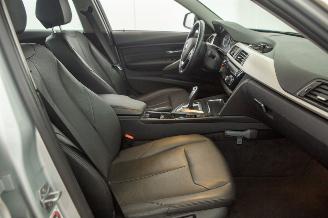 BMW 3-serie 330e Automaat Leder High Executive picture 18