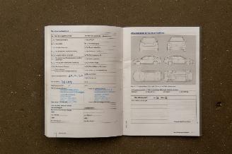 Volkswagen Golf 1.6 TDI Clima Navi Highline picture 34