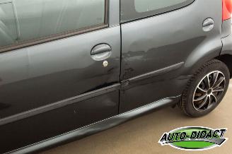 Peugeot 107 1.0-12V Airco Sublime picture 24