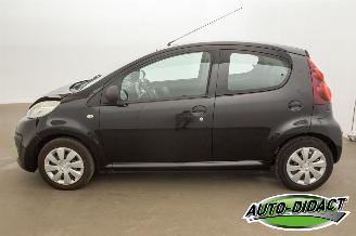 Peugeot 107 1.0 Airco Access Accent picture 29