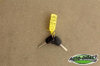 Peugeot 107 1.0 Airco Access Accent picture 21