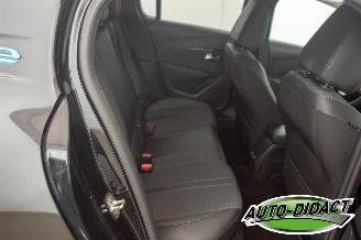 Peugeot e-208 EV 50 kWh Allure Pack picture 24