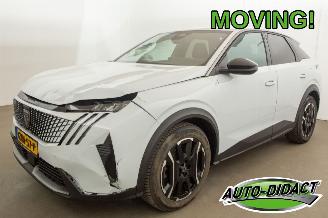 Damaged car Peugeot e-3008 73 kWh 48.790 km NAP Allure Avantage 210 2024/12