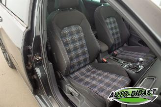 Volkswagen Golf 1.4 TSI GTE Pano Automaat Camera Navi picture 22