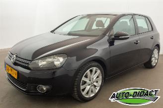 Vaurioauto  passenger cars Volkswagen Golf 1.4 TSI Clima Camera Highline 2010/10