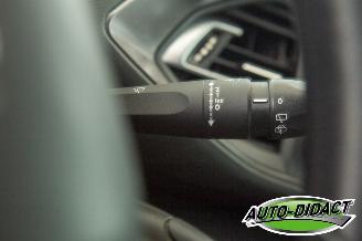 Peugeot 308 1.2 VTi Airco Blue Lease picture 11