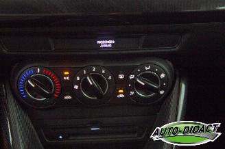 Mazda 2 1.5 Skyactive Navi Airco picture 10