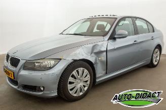 Auto incidentate BMW 3-serie 318i Automaat Elek Dak Clima Business Line 2010/11