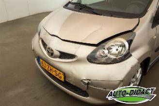 Toyota Aygo 1.0-12V Airco picture 23