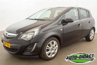 skadebil auto Opel Corsa 1.4-16V Airco 2014/11