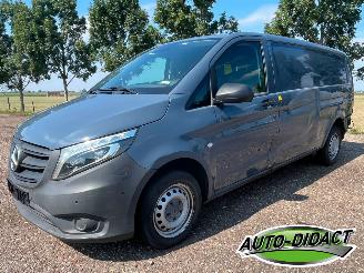 krockskadad bil bedrijf Mercedes Vito 114 CDI Automaat Airco Extra Lang 2022/9