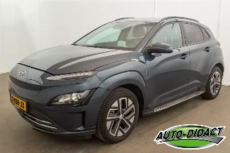 škoda osobní automobily Hyundai Kona EV 64 kWh 43.327 km NAP Fashion 2024/2
