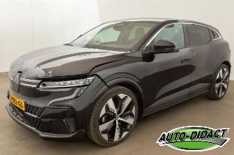 uszkodzony samochody osobowe Renault Mégane E-Tech EV60 60kWh Navi Camera Clima Optimum Charge Techno 2024/4