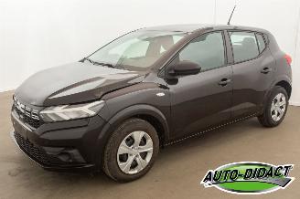 Unfallwagen Dacia Sandero 1.0 49kW 31.432 km 2024/12