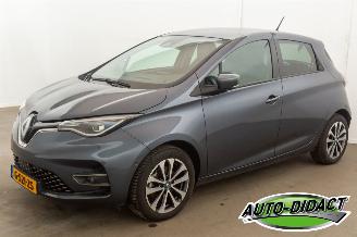 Voiture accidenté Renault Zoé 52 kWh Koopaccu Navi Camera 83.675 km NAP Intens 2019/12