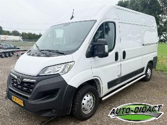 skadebil bedrijf Opel Movano 2.2D L2H2 3.5t Airco 2024/3