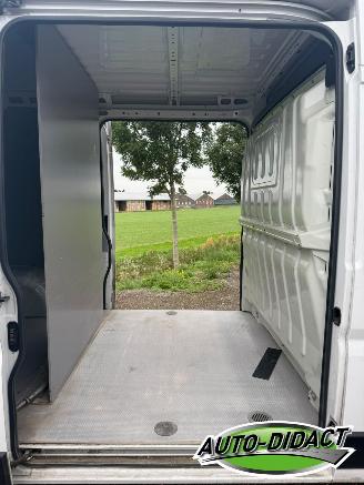 Opel Movano 2.2D L2H2 3.5t Airco picture 29