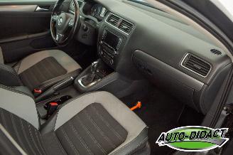 Volkswagen Jetta 1.4 TSI Automaat Navi Clima Highline picture 14