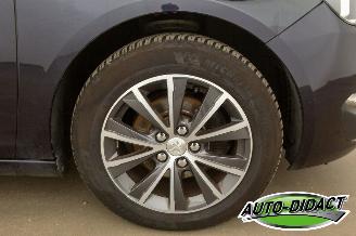 Peugeot 308 1.6 THP Navi Clima Premiere picture 21
