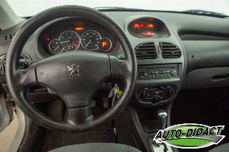 Peugeot 206 1.4 Automaat Pop Art picture 5