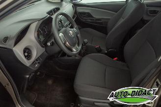 Toyota Yaris 1.5 82kW Airco 33.849 km picture 19