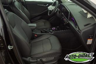 Kia Niro 1.6 GDi Hybrid Automaat Navi Camera Clima DynamicLine picture 17