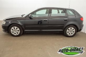 Audi A3 1.6 TDI Leder Clima Attraction picture 31