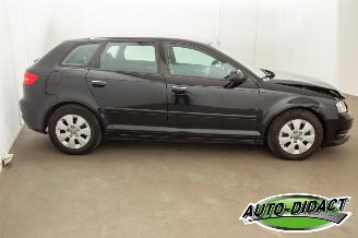 Audi A3 1.6 TDI Leder Clima Attraction picture 32