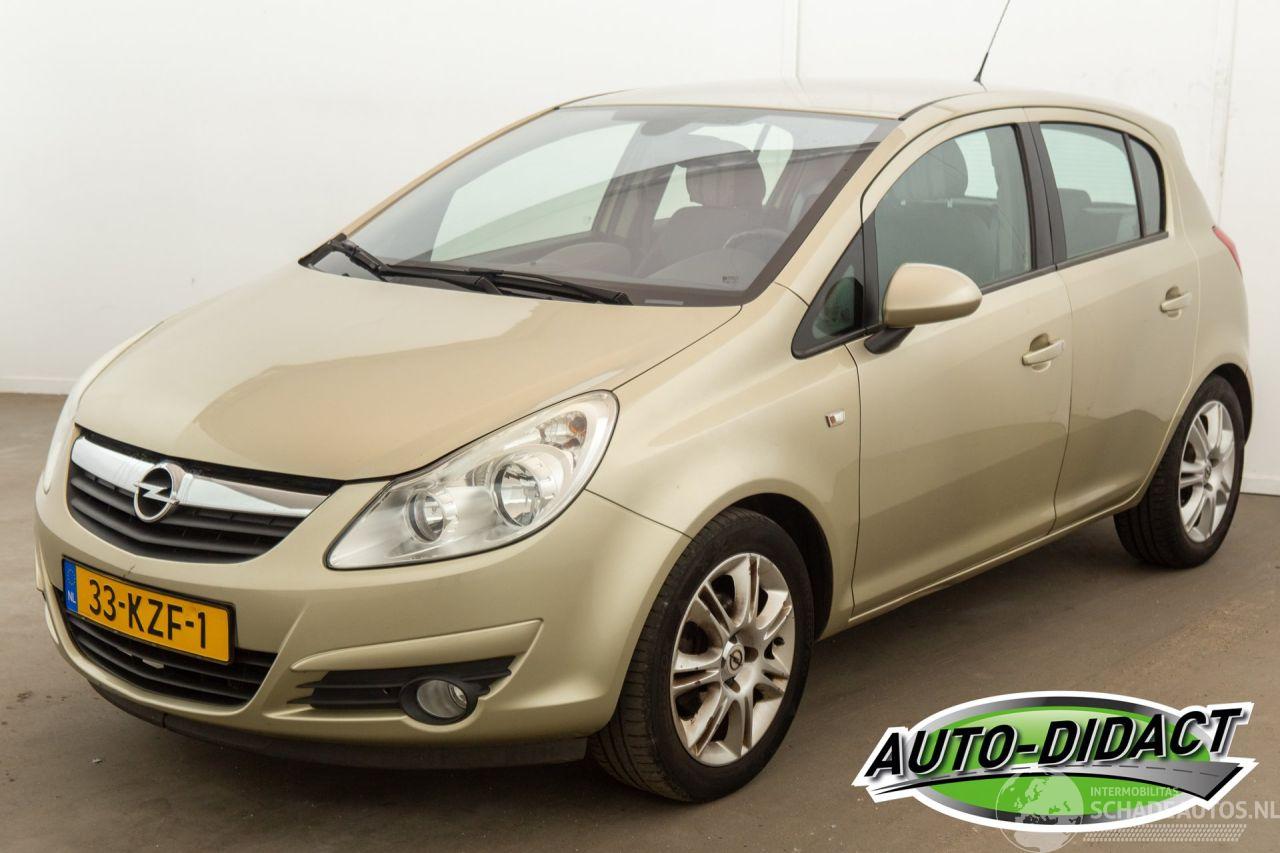 Opel Corsa 1.4-16V Airco 150.160 km NAP Cosmo