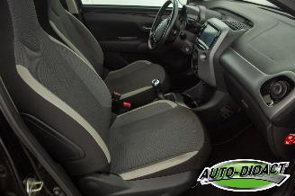 Toyota Aygo 1.0 VVT-i x-play 54.512 km Airco Camera picture 14
