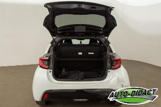 Toyota Yaris 1.5 Hybrid Automaat 24.725 km Navi Camera Clima picture 38