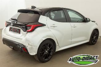 Toyota Yaris 1.5 Hybrid Automaat 24.725 km Navi Camera Clima picture 4