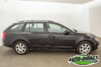 Skoda Octavia 1.6 TDI Clima Ambition picture 35