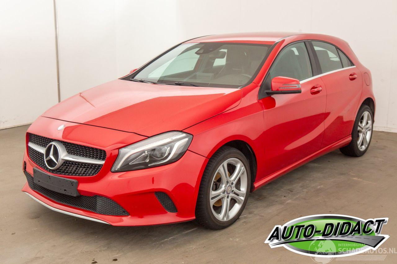 Mercedes A-klasse A180d Airco Leder GEEN SLEUTEL