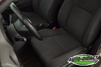 Toyota Yaris 1.3 VVT-i Airco Camera Active picture 19