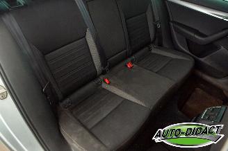 Skoda Octavia 1.6 TDI Automaat Navi Clima Ambition picture 16