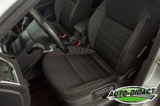 Skoda Octavia 1.6 TDI Automaat Navi Clima Ambition picture 19