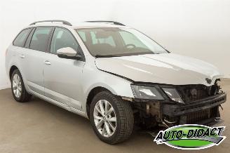 Skoda Octavia 1.6 TDI Automaat Navi Clima Ambition picture 2