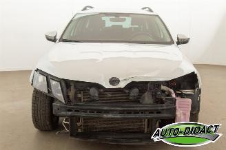 Skoda Octavia 1.6 TDI Automaat Navi Clima Ambition picture 33