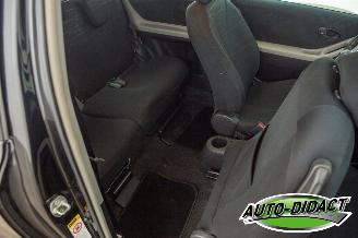Toyota Yaris 1.0 VVT-i Airco Spirit picture 13