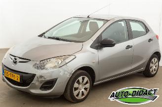 skadebil auto Mazda 2 1.3 BIFUEL Airco Cool 2012/3