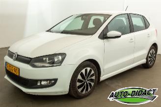 krockskadad bil auto Volkswagen Polo 1.4 TDI Navi Airco BlueMotion 2015/3