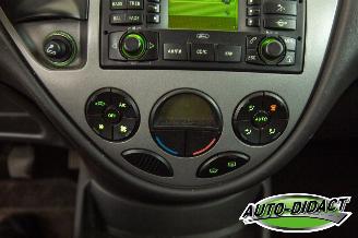 Ford Focus Wagon 1.6-16V Futura picture 8