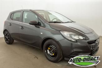 Opel Corsa 1.4 Airco Navi Black Edition picture 2
