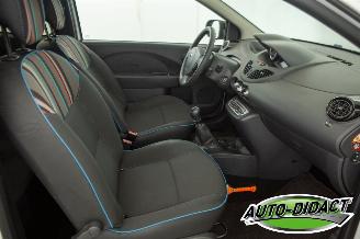 Renault Twingo 1.2 16V Airco Collection picture 17