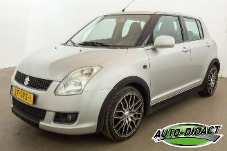 Unfallwagen Suzuki Swift 1.3 Clima Bandit 2008/9