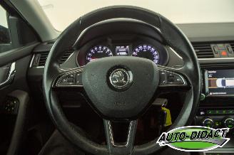 Skoda Octavia 1.6 TDI Navi Clima Greentec Ambition picture 5